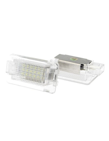 Kit Luci Bagagliaio Baule A Led Volvo XC70 S60 S80 C70 2000-2013 XC90 Dopo 2004 Bianco