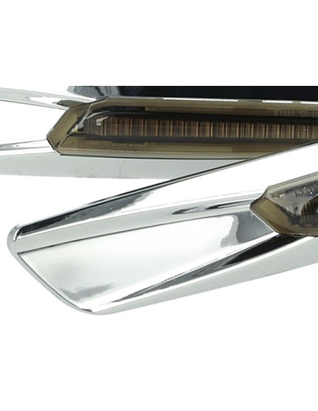 Kit Freccia Laterale a Led Side Marker Dinamica Argento Cromato Lente Grigio BMW E81 E82 E87 E88 E90 E91 E92 E93 E60 E61 F10