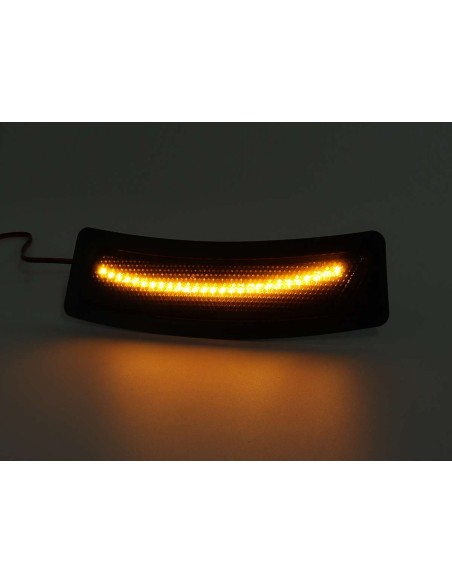 Kit Freccia Laterale a Led Side Marker Lente Nero Fume Luce Arancione Per BMW Serie 3 F30 OEM 63147847205 63147847206