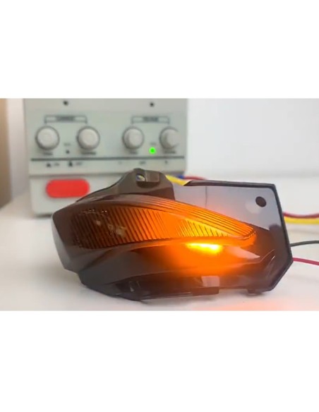 Kit Freccia Led Specchietto Retrovisore Dinamico Sequenziale Toyota Corolla Dopo 2019 Lente Fume Arancione