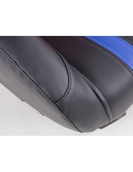 I sedili sportivi FK per i sedili semiguscio delle auto conferiscono a Portland un look da sport motoristico
