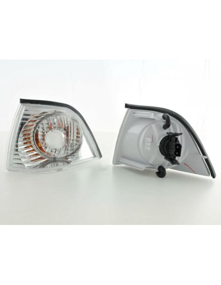 ulliper BMW serie 3 E36/lili per anno di costruzione: 91-98/lili Colore: cristallo cromato/lili con marchio E (registrazione gra