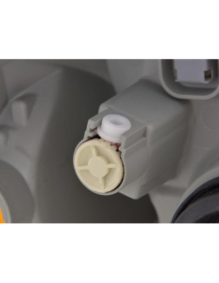 Ricambio faro sinistro Toyota Yaris (tipo P1) 99-03