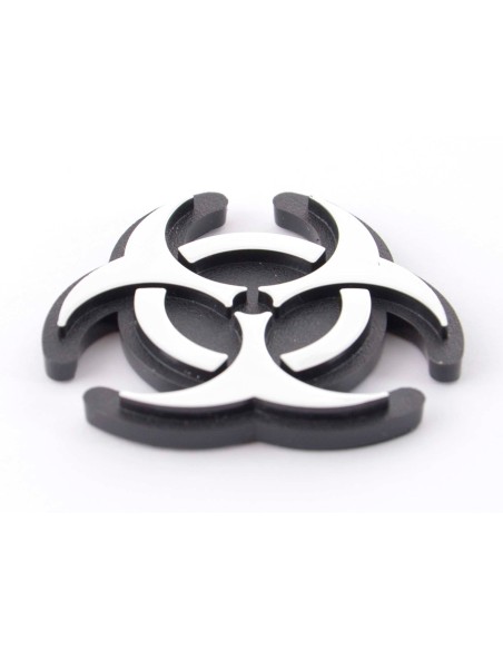 Adesivo cromato 3D logo auto motivo Radioactiv 52x52 mm cromato