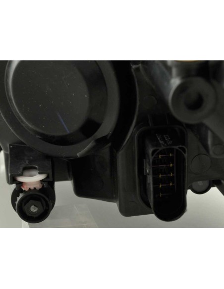 Ricambi faro destro VW Passat (Typ 3C) 05-