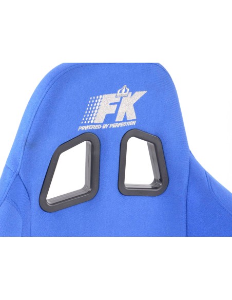 I sedili sportivi FK, i sedili avvolgenti completi per auto, conferiscono a San Francisco un look da sport motoristico