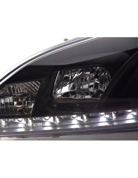 Daylight faro LED DRL look Ford Focus 4/5 porte. 05-08 nero