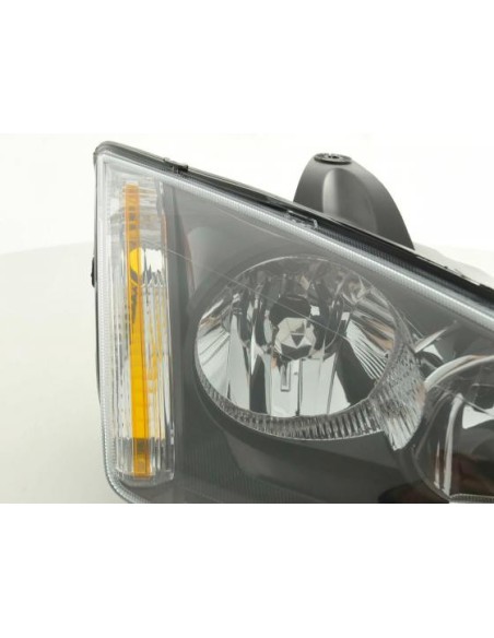 Ricambi faro destro Ford Focus 4/5 porte. 04-08
