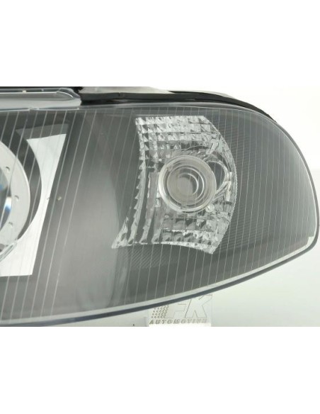 Fari anteriori Audi A4 tipo B5 99-00 neri