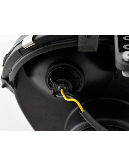 Kit fari Mercedes Classe C tipo W203 00-07 nero per guida a destra