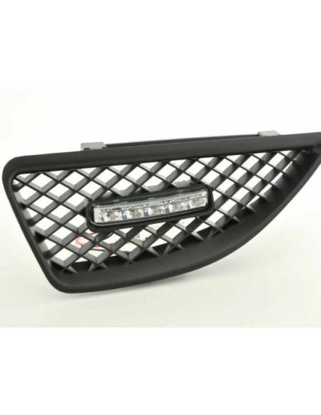 Griglia sportiva con luce di posizione griglia anteriore Renault Megane 99-02 nera