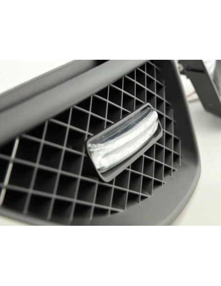 Griglia sportiva con luce di posizione griglia anteriore Renault Megane 99-02 nera
