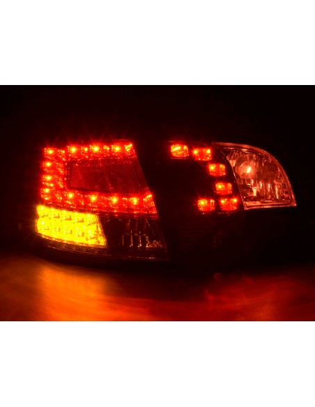 Set di luci posteriori a LED Audi A4 Avant tipo 8E 04-08 rosso / nero