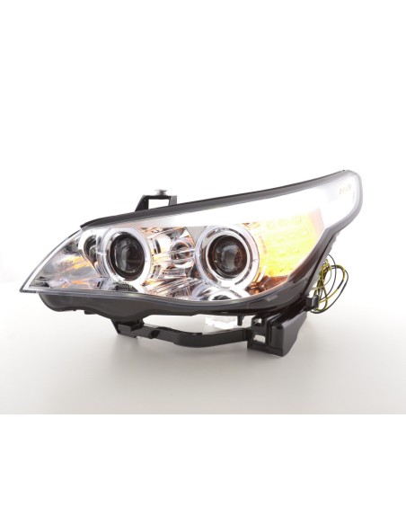 Set fari allo xeno Angel Eyes LED BMW Serie 5 E60 / E61 03-04 cromato per guida a destra