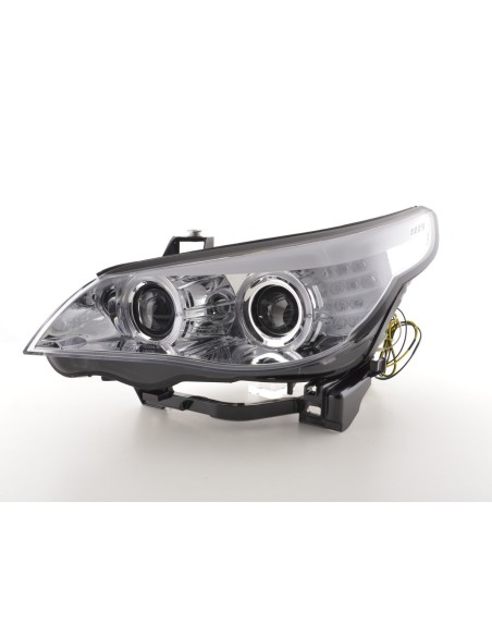 Set fari allo xeno Angel Eyes LED BMW Serie 5 E60 / E61 03-04 cromato per guida a destra