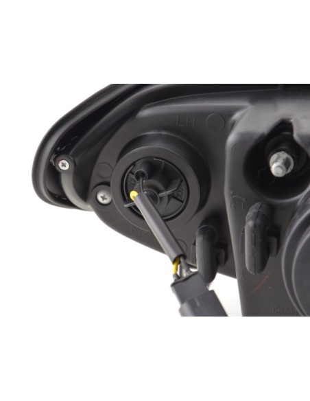 Fari Angel Eyes BMW Serie 3 E46 Limo / Touring 02-05 neri per guida a destra