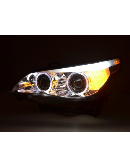 Fari allo xeno Angel Eyes LED BMW Serie 5 E60 / E61 05-07 cromati