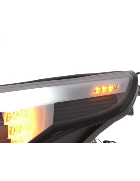 Fari allo xeno Angel Eyes CCFL BMW Serie 5 E60 / E61 05-08 neri