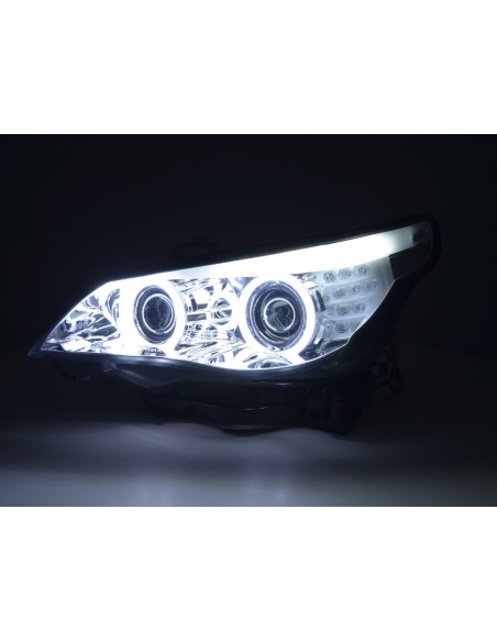 Set fari allo xeno Angel Eyes CCFL BMW Serie 5 E60 / E61 05-08 cromato per guida a destra