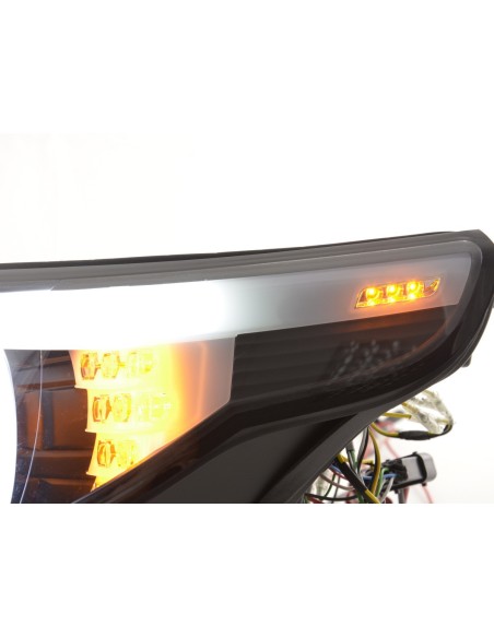 Fari allo xeno Angel Eyes CCFL BMW Serie 5 E60 / E61 03-04 neri