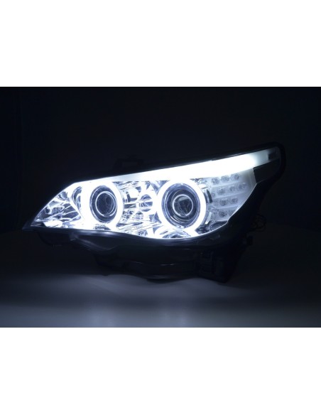 Set fari allo xeno Angel Eyes CCFL BMW Serie 5 E60 / E61 03-04 cromato per guida a destra