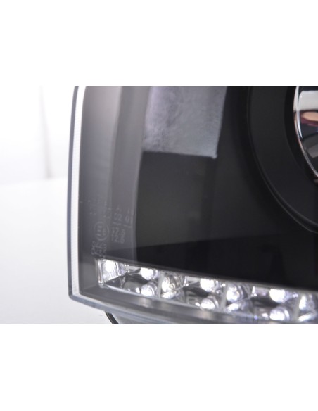 Set di fari Daylight Luci di marcia diurna a LED Dacia Duster dal 2014 nere