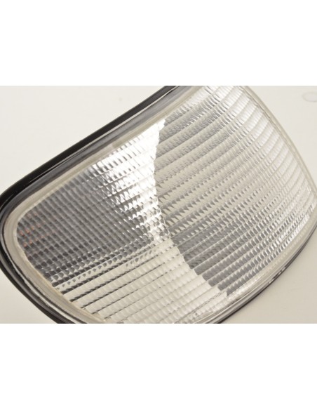 Parti di usura indicatore anteriore destra Audi A6 (C4 / 4A) 94-97