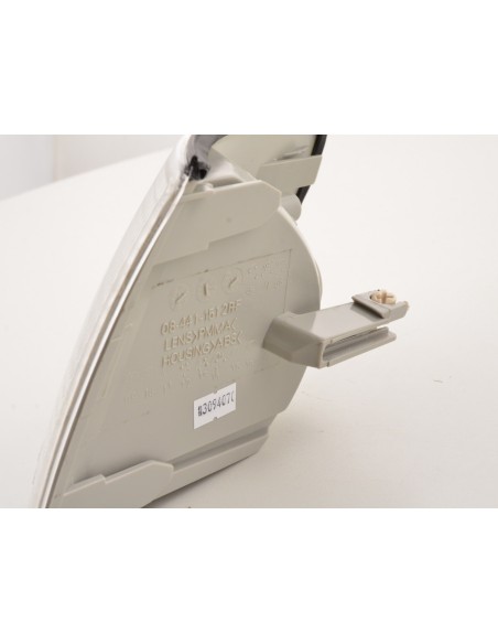 Parti di usura indicatore anteriore destra Audi A6 (C4 / 4A) 94-97