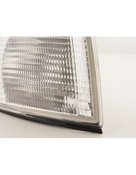 Parti di usura indicatore anteriore destra Audi A6 (C4 / 4A) 94-97