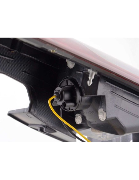 Set di luci posteriori a LED Ford Focus 2 5 porte 08-10 rosso / nero