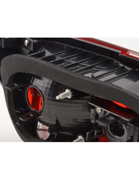 Parti di usura luce posteriore destra VW Golf 7 dal 2012 rosso / nero