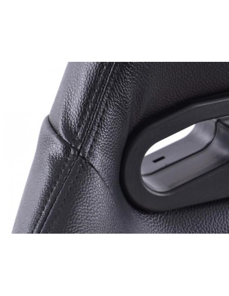 Sedili sportivi FK Sedili semigusci per auto Imposta Detroit in un look da sport motoristico
