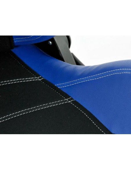 Sedili sportivi FK I sedili semigusci automatici conferiscono a Vancouver un look da sport motoristico